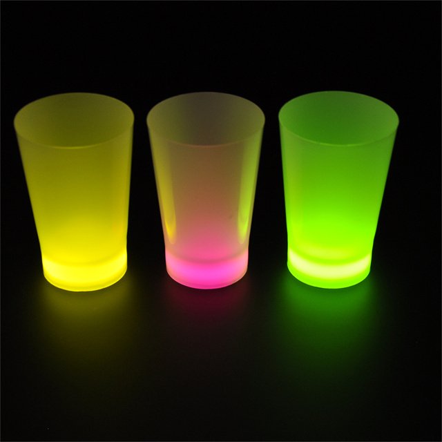 LED Light up Party Cups Flashing Multicolor Neon Party Cup for New Year's Eve Birthday Glow Light up Party Party